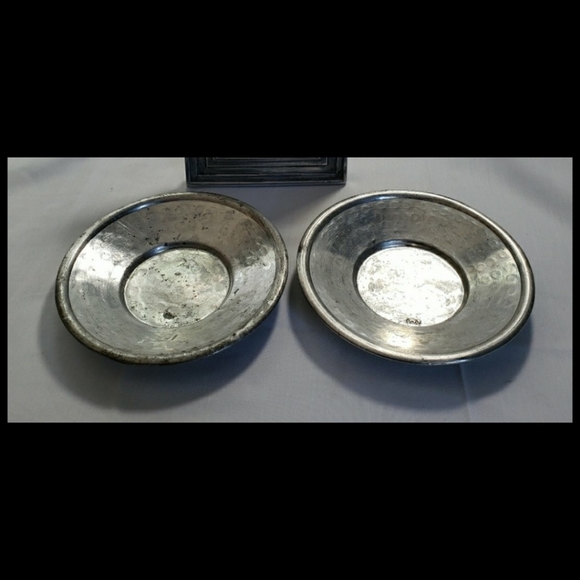 Vintage Other - 2 Small Tade Hammered Metal Dishes 7"